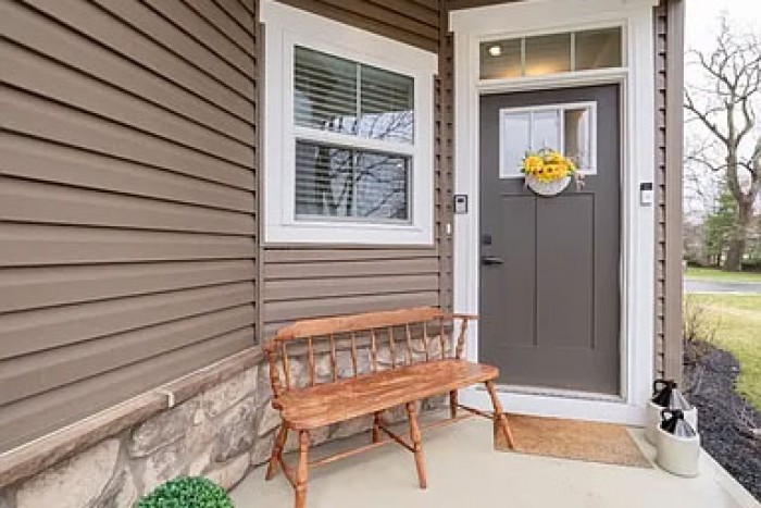 35 Sparrowhawk St.