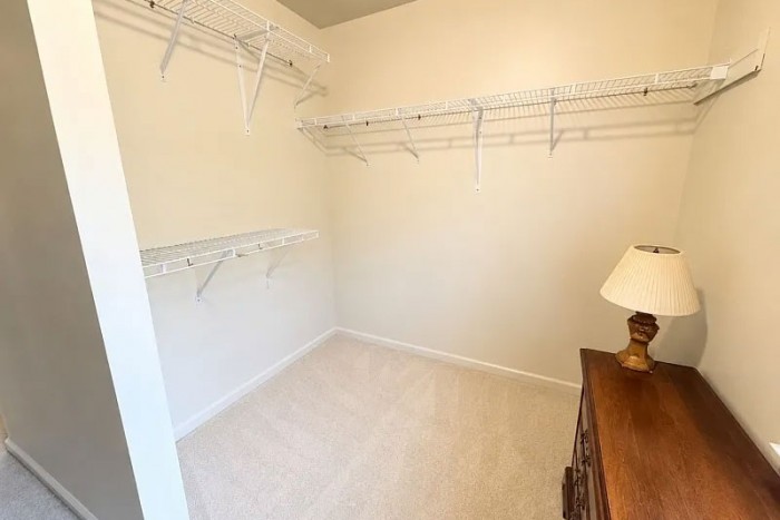 80 Plum Brook Rd