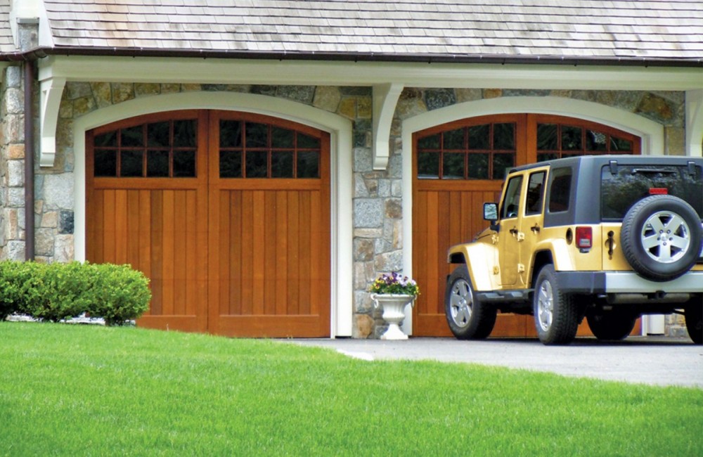 Minor exterior upgrades that can help sell a home