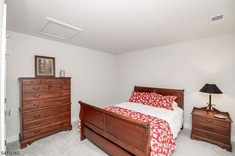 35 Sparrowhawk St.